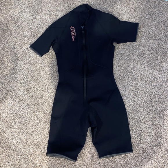 O’Brien wetsuit - Picture 3 of 4